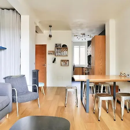 Chic Buttes Chaumont Appartamento